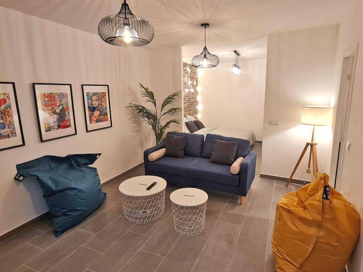 Gregbnb - Centre Ancien - T2 Style Loft Toulon Exteriör bild
