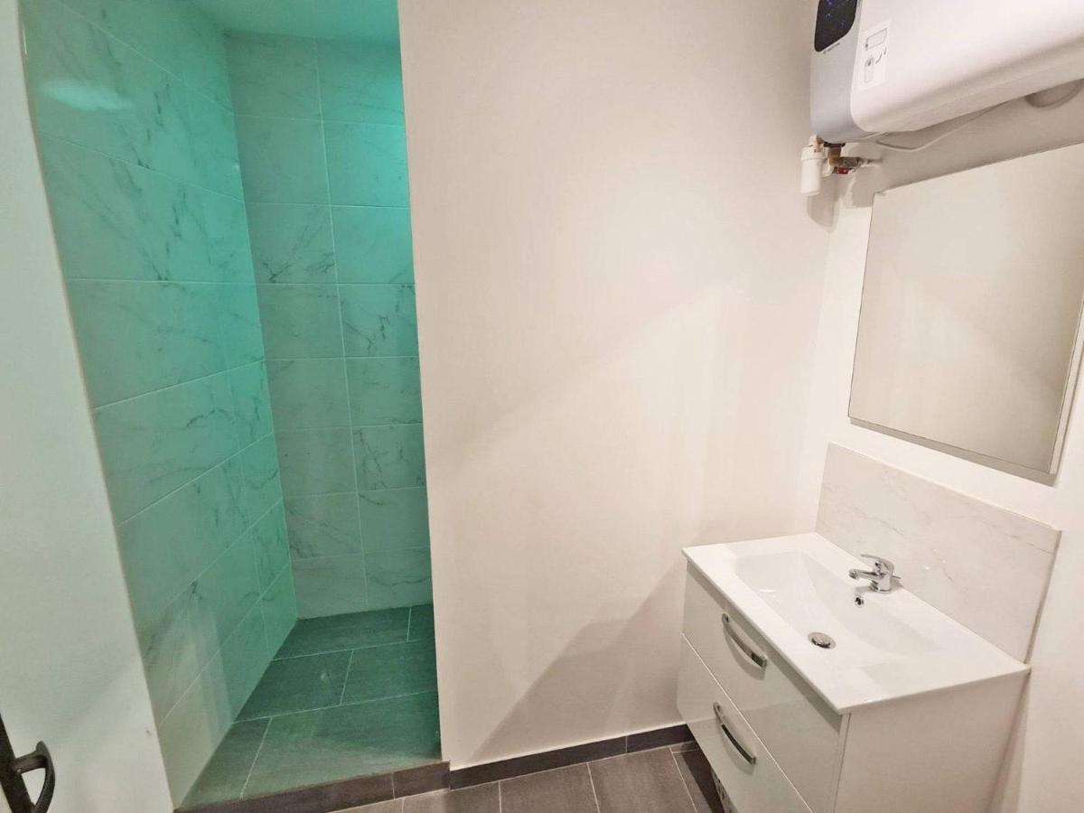 Gregbnb - Centre Ancien - T2 Style Loft Toulon Exteriör bild