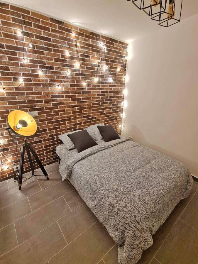 Gregbnb - Centre Ancien - T2 Style Loft Toulon Exteriör bild