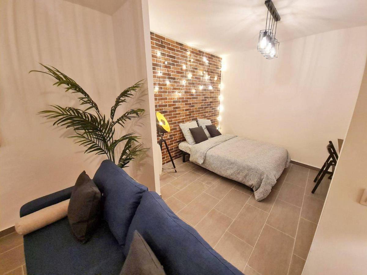 Gregbnb - Centre Ancien - T2 Style Loft Toulon Exteriör bild